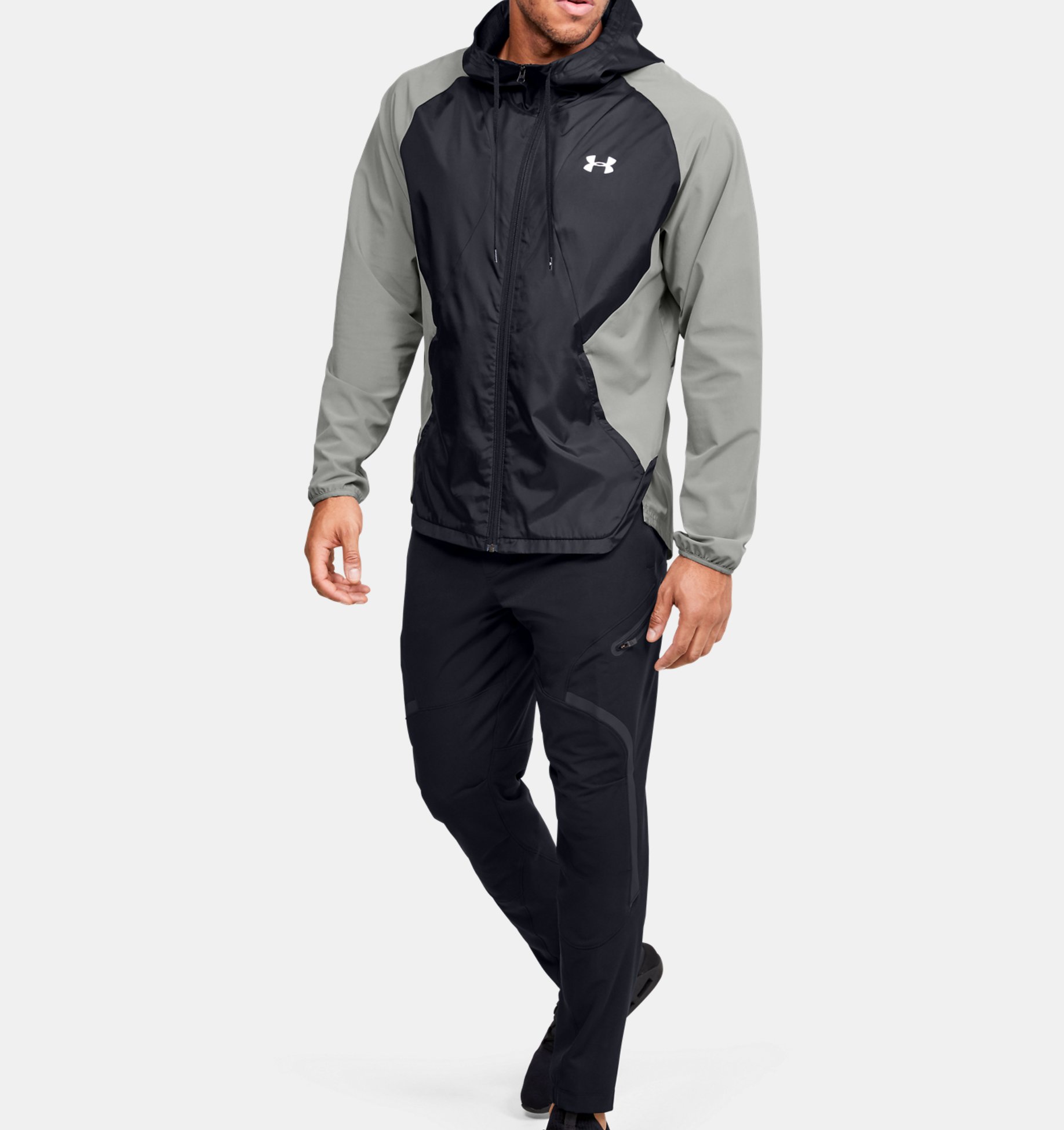 https://underarmour.scene7.com/is/image/Underarmour/V5-1352026-001_FSF?rp=standard-0pad|pdpZoomDesktop&scl=0.72&fmt=jpg&qlt=85&resMode=sharp2&cache=on,on&bgc=f0f0f0&wid=1836&hei=1950&size=1500,1500